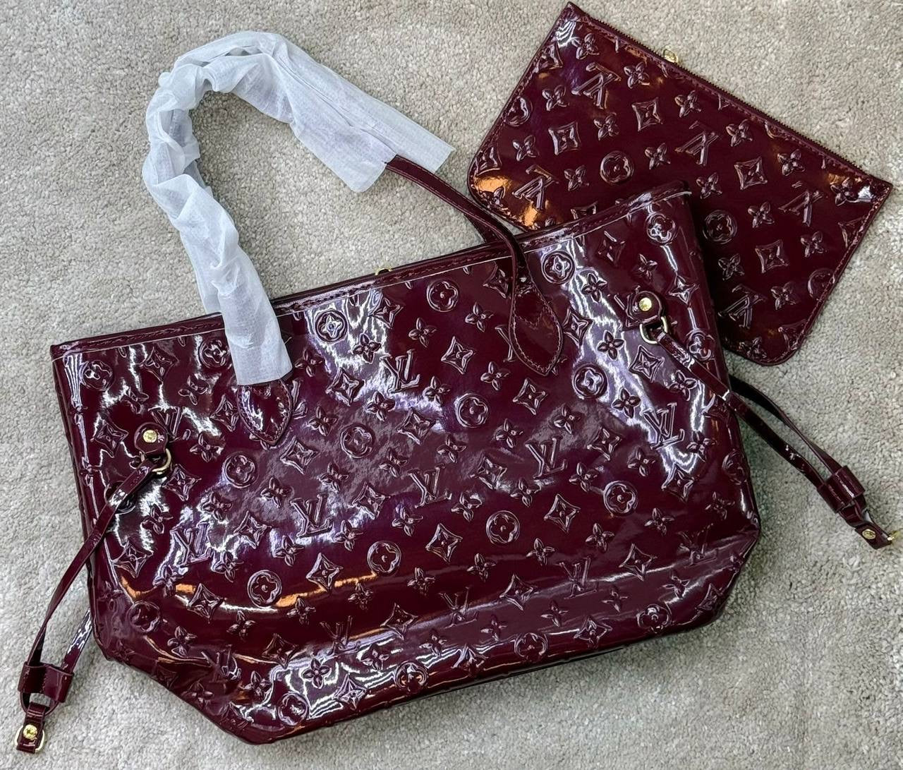 LV NEVERFULL GLOSSY 
GOOD QUALITY 
90 dhs🇦🇪
WITH BOX 
🎁🎁🎁
Zain28
♥️♥️♥️