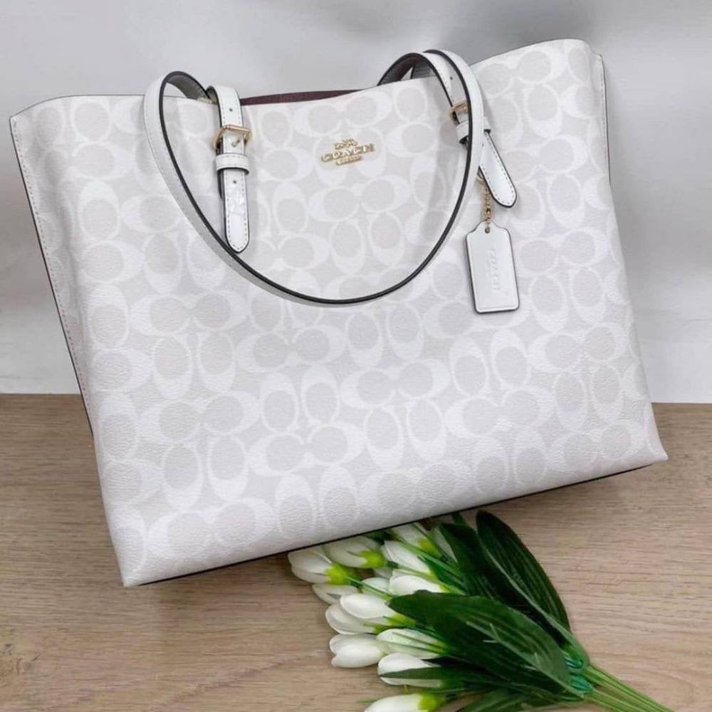 Coach Master
34cm 
250 dhs🇦🇪
Zain248
♥️♥️♥️