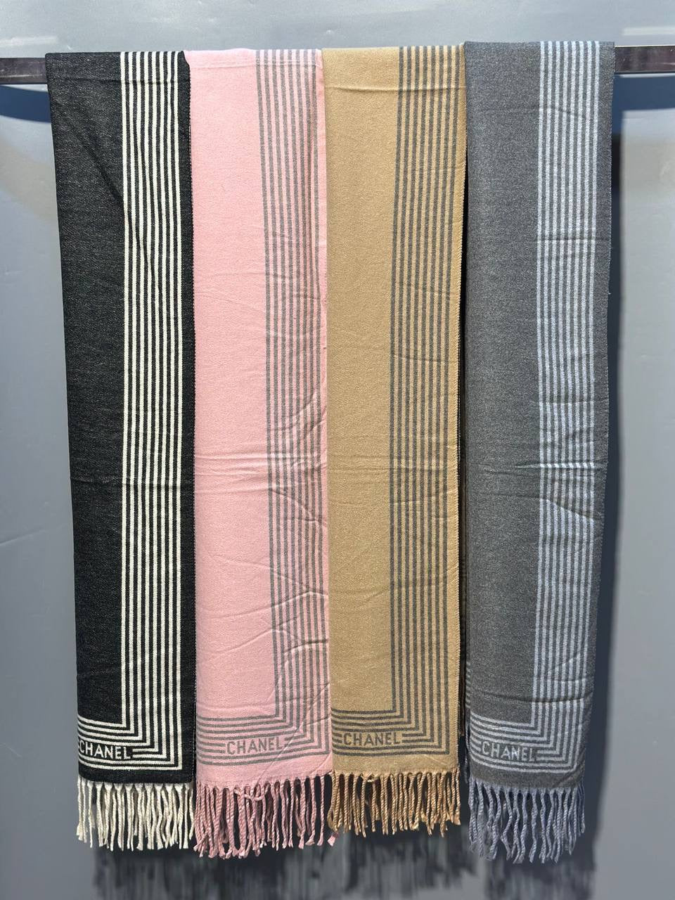 Scarf
45 dhs🇦🇪
Zain40
♥️♥️♥️
