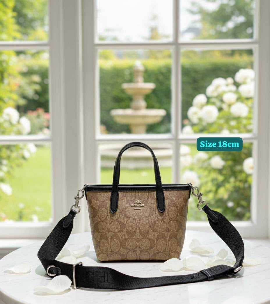 Coach
Good quality
with box
🎁🎁🎁
90 dhs🪙
Zain186
♥️♥️♥️