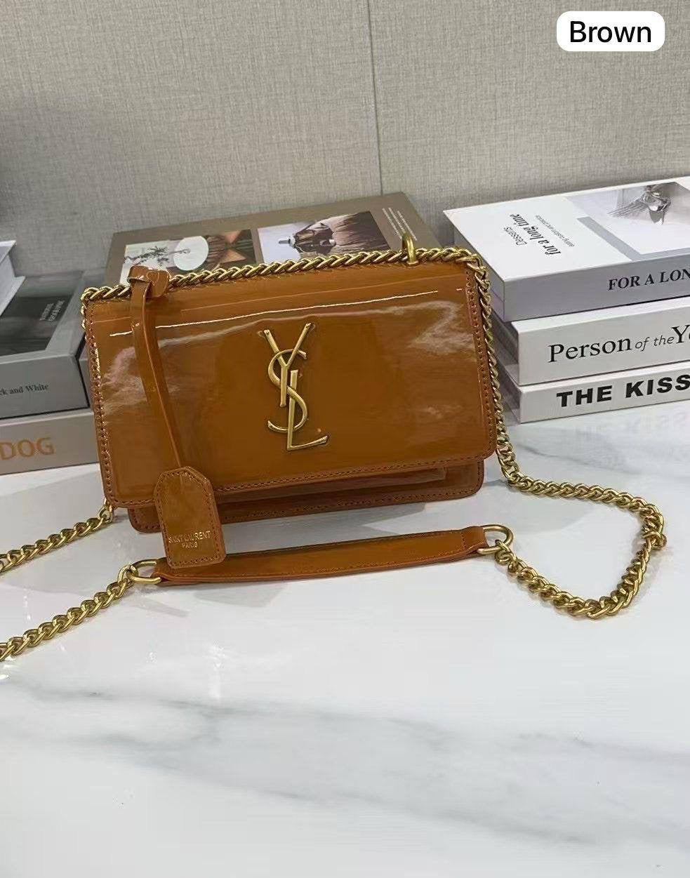 YSL Sunset
size : 22 * 14 * 9 cm
90 dhs🇦🇪
with box 🎁
Zain115
♥️♥️♥️