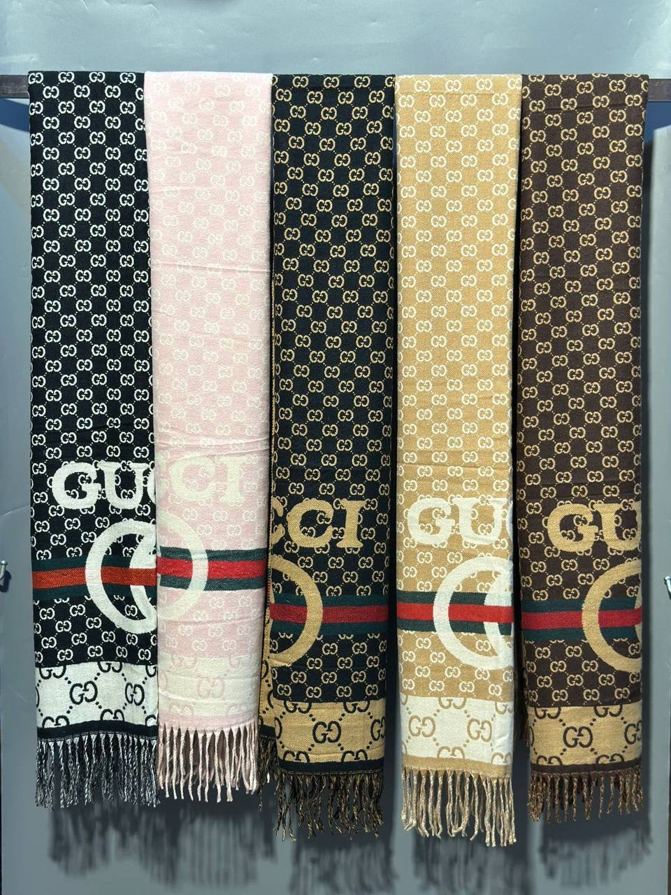 Scarf
45 dhs🇦🇪
Zain40
♥️♥️♥️