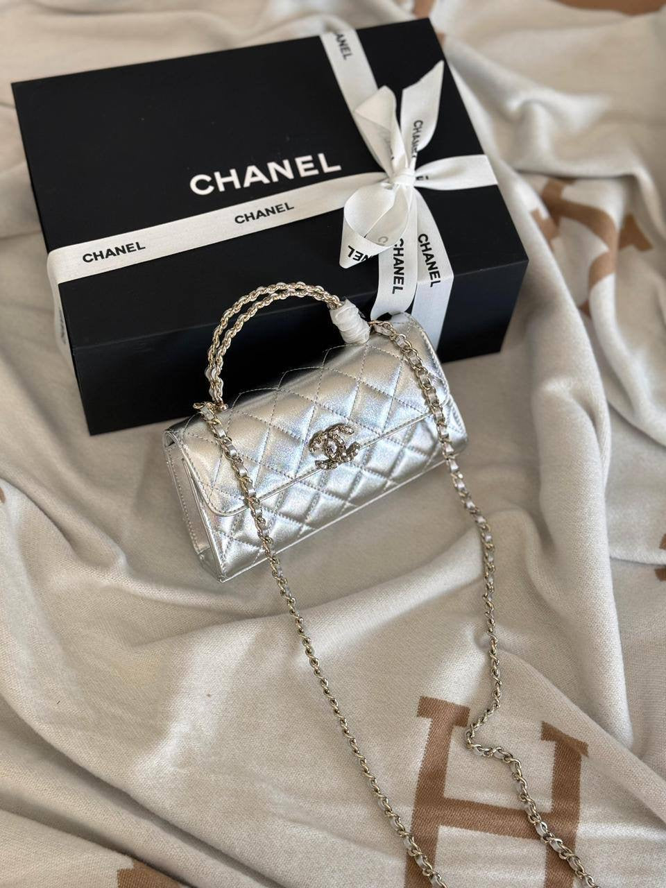 Chanel Master ++++
For Price 👇 WTSP Text Zain 0568585901
Zain258
♥️♥️♥️