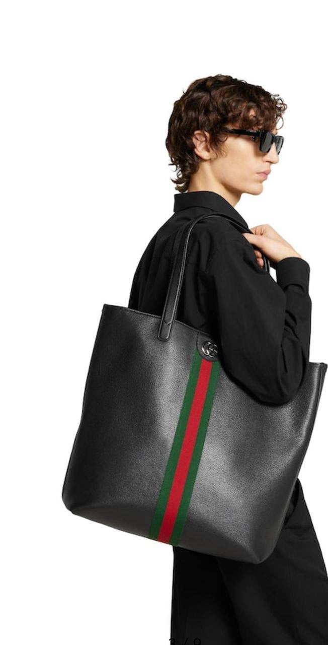 Gucci Master
250 dhs🇦🇪
Zain228
♥️♥️♥️