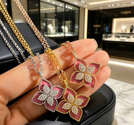ROBERTO COIN ❤️🔥
Necklace 😍
Earring 🔥
Bracelet 🦋
Ring 💍 available size 👇
6,7,8,9
Master quality ✨
With normal boxes 📦
220 dhs🇦🇪🇦🇪
With master box 🗃️
300 dhs🇦🇪🇦🇪
Zain216
♥️♥️♥️