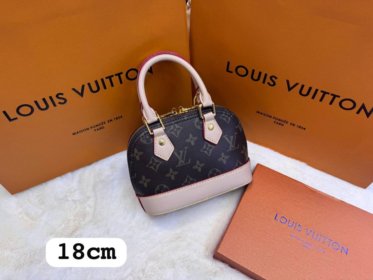 LV
ᴡɪᴛʜ ʟᴏɴɢ sᴛʀᴀᴘ
ᴡɪᴛʜʙᴏx
🎁🎁🎁
ʟᴇᴀᴛʜᴇʀ
sɪᴢᴇ:18ᴄᴍ
90 dhs🇦🇪
Zain56
♥️♥️♥️
