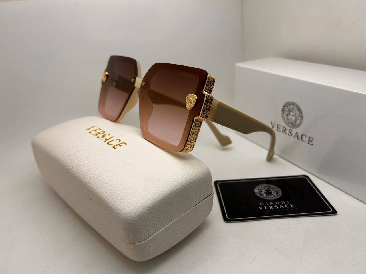 Versace
Super master
170 dhs🪙
Zain126
♥️♥️♥️