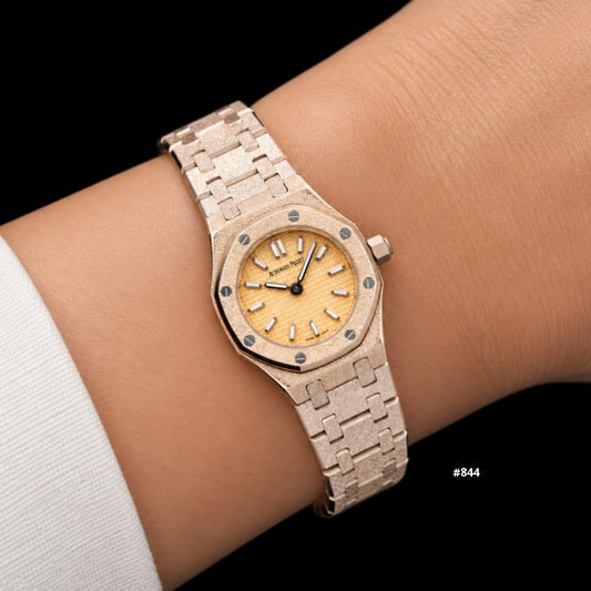 AP FOR WOMEN BATTERY 19MM
330 dhs🇦🇪🇦🇪
Zain58
♥️♥️♥️