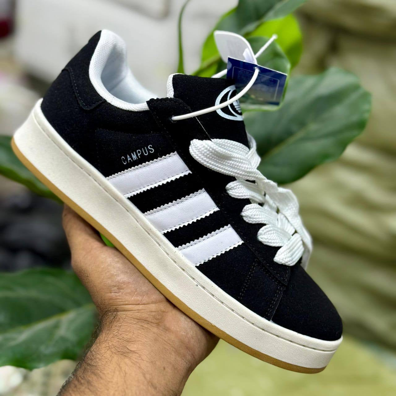 Campus
40 to 45 size
75 dhs🇦🇪
Zain27
♥️♥️♥️