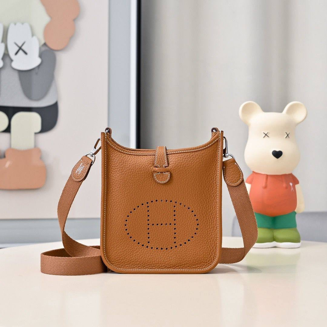 Hermes Master +++
For Price 👇 WTSP Text Zain 0568585901
Zain111
♥️♥️♥️