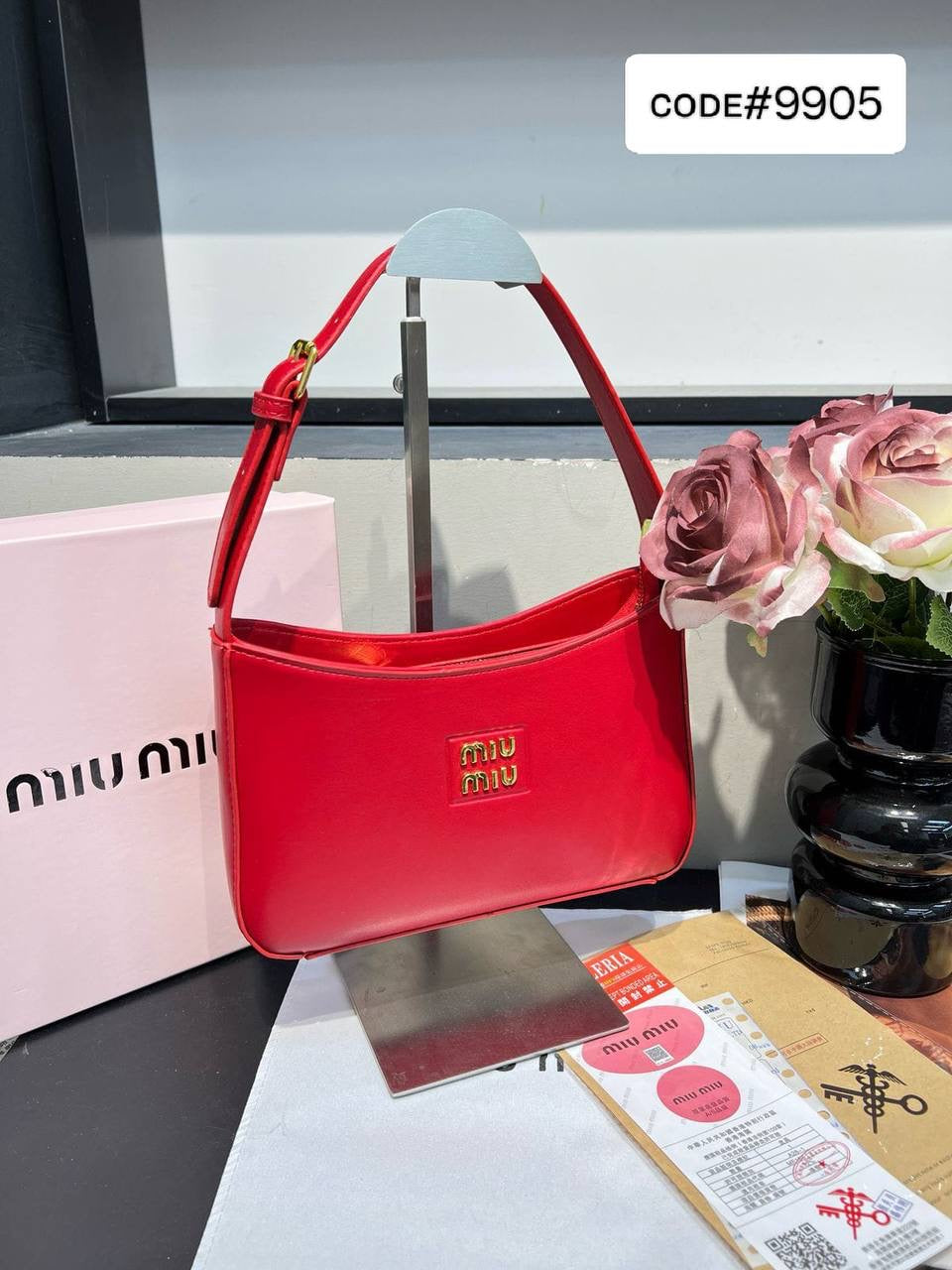 Miu Miu
sʜᴏᴜʟᴅᴇʀ ʙᴀɢ
ᴢɪᴘᴘᴇʀ ᴛʏᴘᴇ
ᴍᴀᴛᴛᴇ ʟᴇᴀᴛʜᴇʀ ᴍᴀᴛᴇʀɪᴀʟ
sɪᴢᴇ : 23 cm
ᴡɪᴛʜ BOX
🎁🎁🎁
65 dhs🇦🇪
Zain31
♥️♥️♥️