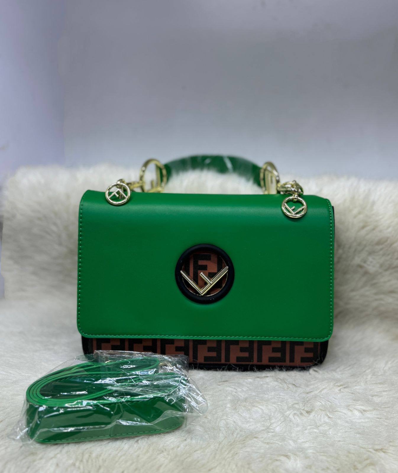 Fendi
70 dhs🇦🇪
offer
Zain50
♥️♥️♥️