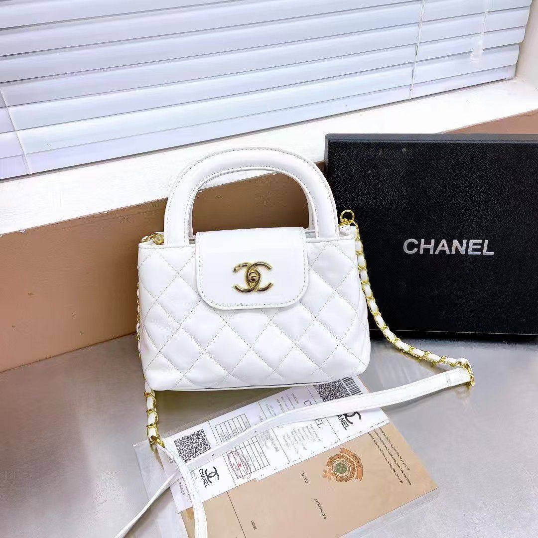 Chanel
65 dhs🇦🇪
Zain154
♥️♥️♥️