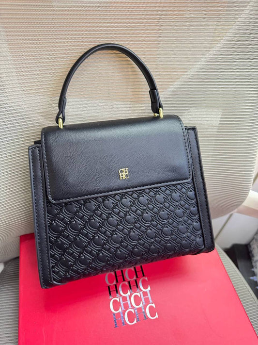 CH
23cm
105 dhs🇦🇪
withbox 🎁 
Zain16
♥️♥️♥️