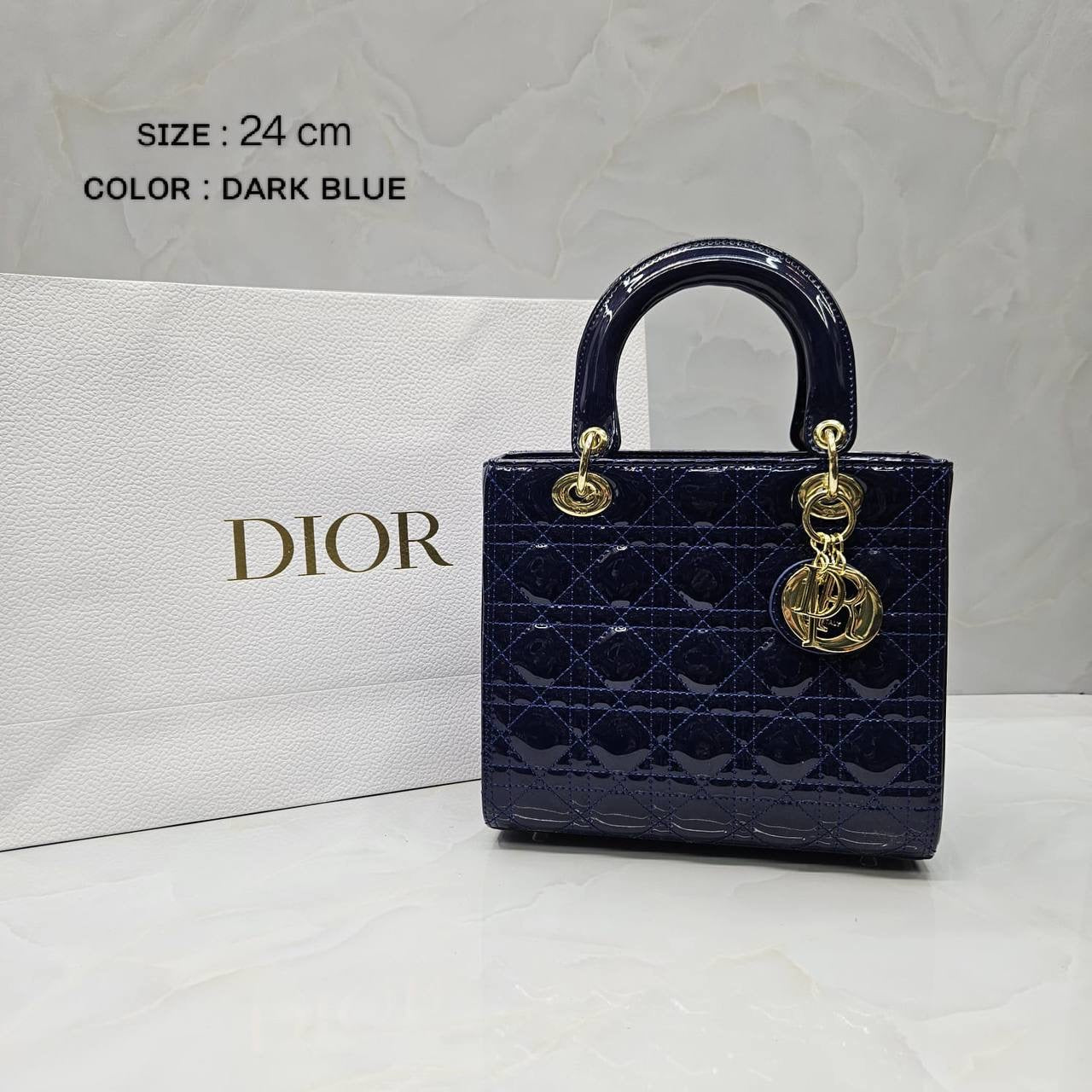 CHRISTIAN 𝑳𝑨𝑫𝒀 DIOR
ɢʟᴏssʏ ᴍᴀᴛᴇʀɪᴀʟ
ᴡɪᴛʜ ʟᴏɴɢ ʙᴇʟᴛ sᴛʀᴀᴘ
sɪᴢᴇ: 24 cm
ᴡɪᴛʜᴏᴜᴛ ʙᴏx
105 dhs🇦🇪
Zain31
♥️♥️♥️