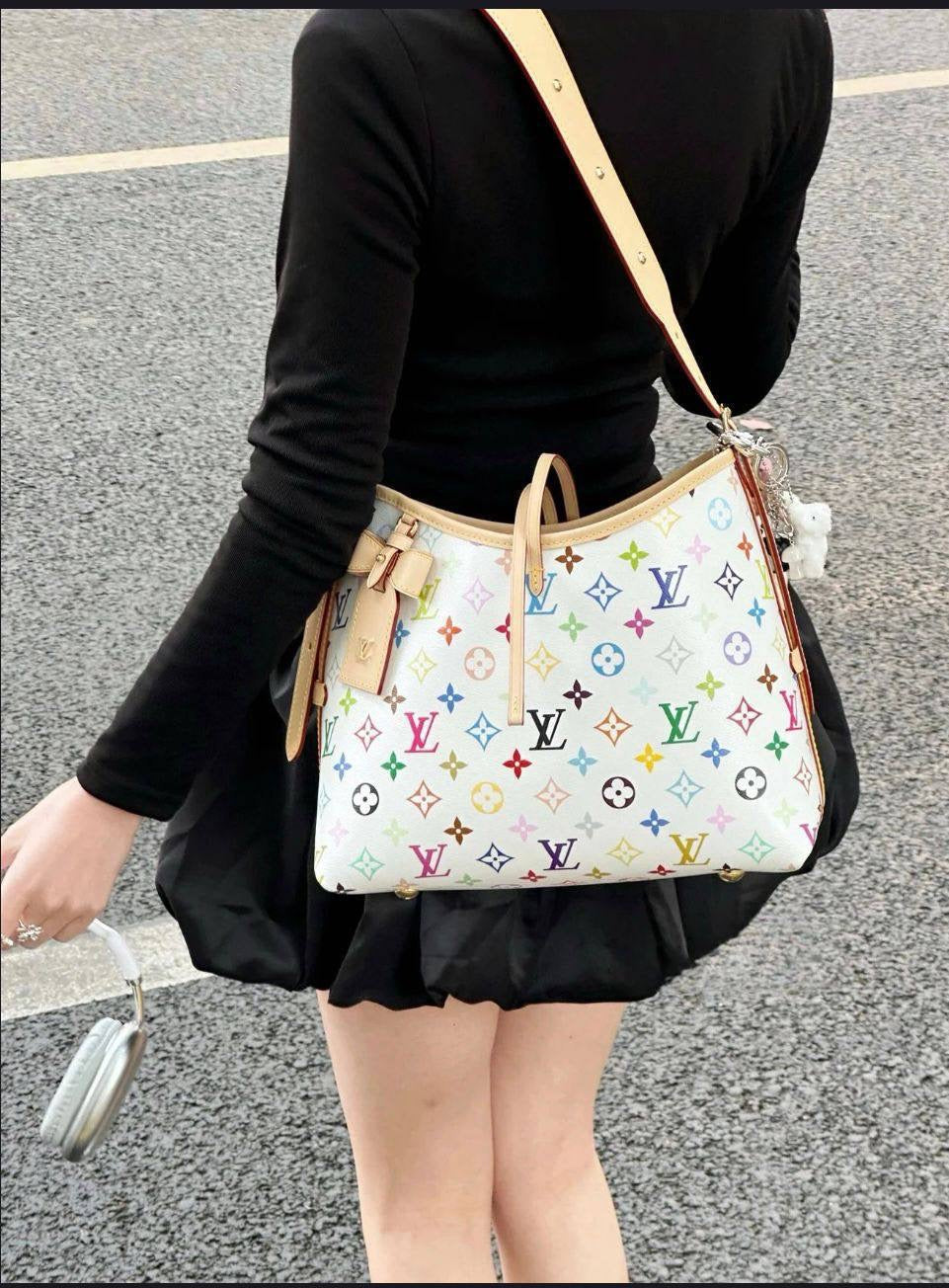 LV
   ᴡɪᴛʜ ᴘᴏᴜᴄʜ
ᴡɪᴛʜ  ʙᴏx
🎁🎁🎁
ʟᴇᴀᴛʜᴇʀ/ɢᴀᴍᴏsᴀ
sɪᴢᴇ:30ᴄᴍ
105 dhs🇦🇪
Zain56
♥️♥️♥️