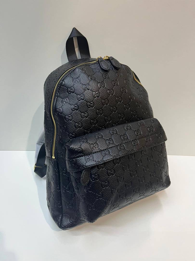 Bagback
105 dhs🇦🇪
size 31×12×38cm
Zain213
♥️♥️♥️