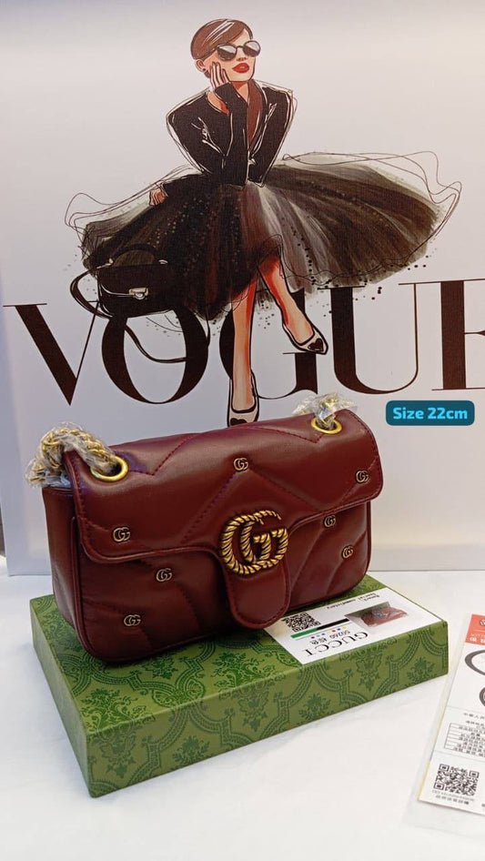 Gucci
Good quality 
with box 
🎁🎁🎁
105 dhs🇦🇪
Zain186
♥️♥️♥️