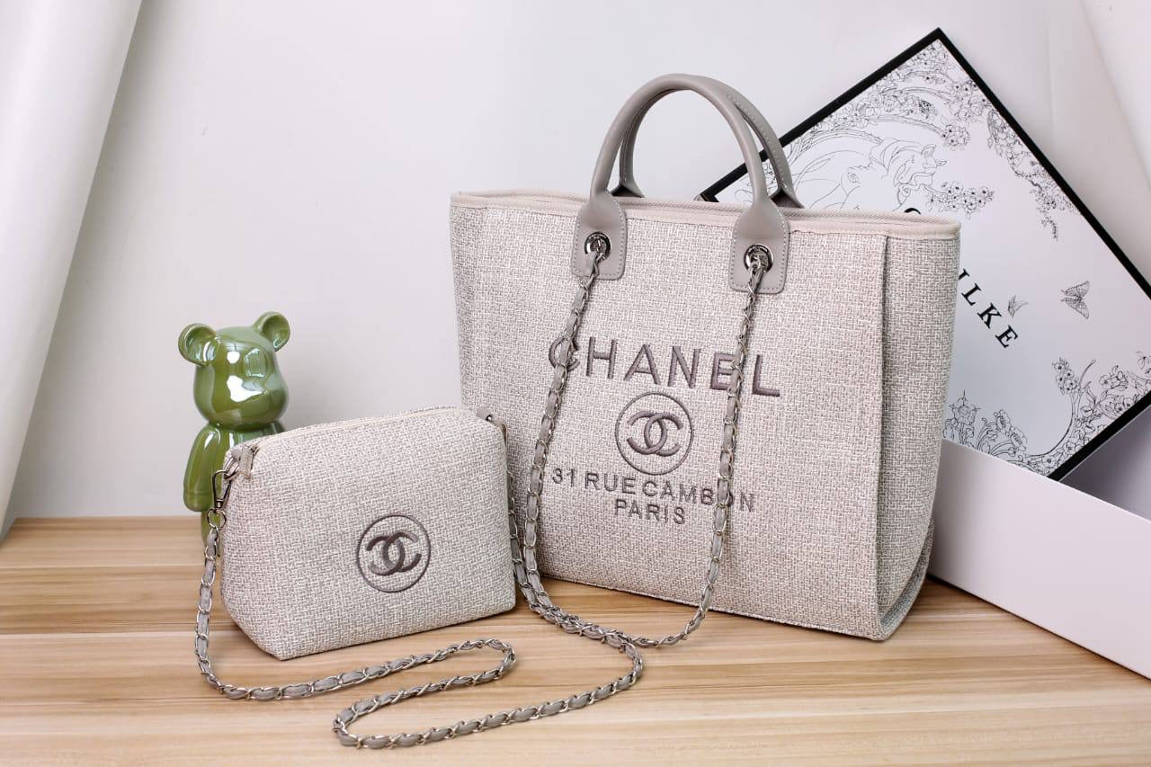 Chanel 
130 dhs🇦🇪
39cm
Zain161
♥️♥️♥️