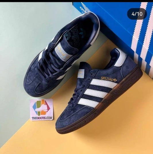 ADIDAS SPEZIAL
Size 36 to 45
100 dhs🇦🇪
 
Zain27
♥️♥️♥️