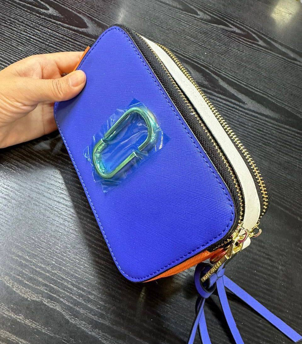 MARC JACOBS 
NEW CAME GOOD QUALITY 
WITH BOX 
🎁🎁🎁
80 dhs🇦🇪
Zain39
♥️♥️♥️