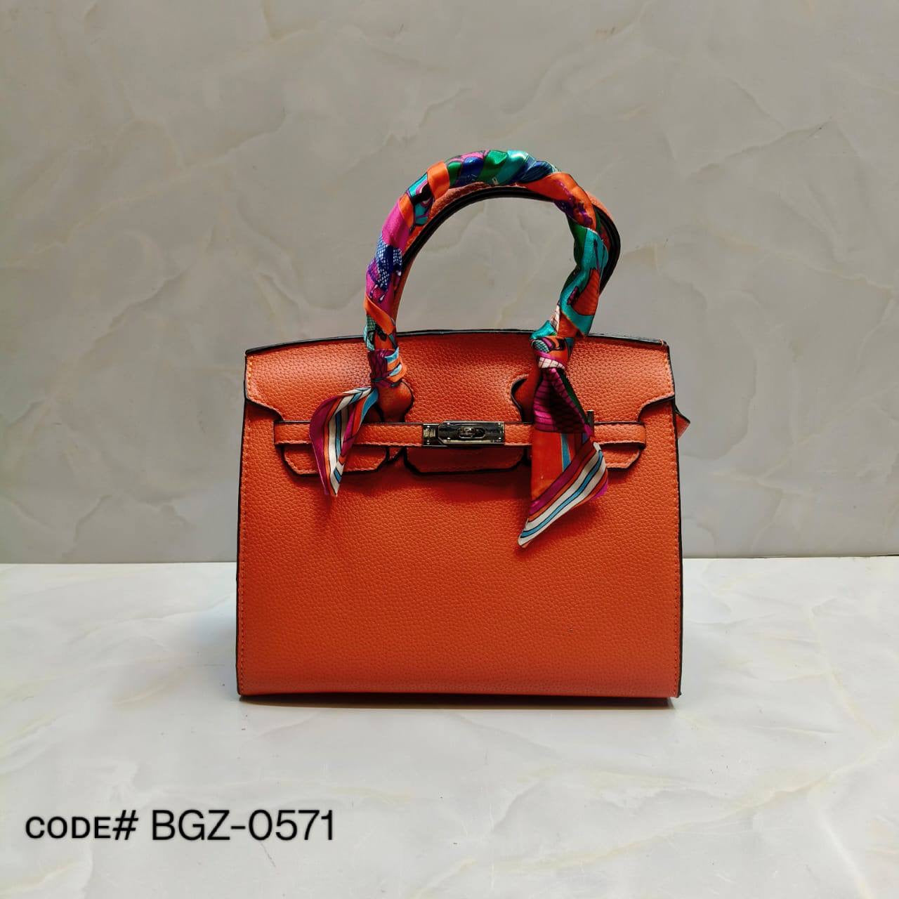 Hermes BIRKINS
sɪʟᴠᴇʀ ʜᴀʀᴅᴡᴀʀᴇ
ᴡɪᴛʜ ᴛᴡɪʟʟʏ ᴀɴᴅ ʟᴏɴɢ sᴛʀᴀᴘ
sᴏғᴛ ᴍᴀᴛᴛᴇ ʟᴇᴀᴛʜᴇʀ
sɪze: 25 ᴄm
70 dhs🇦🇪
Zain31
♥️♥️♥️