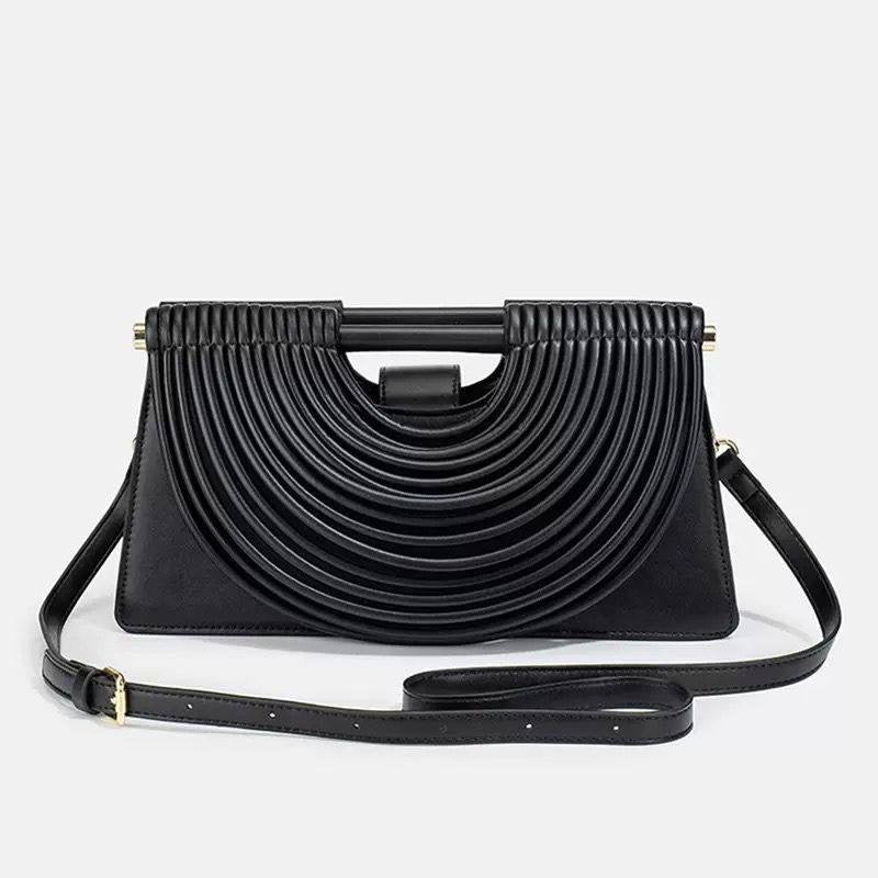 BOTTEGA 
NEW CAME GOOD QUALITY 
120 dhs🇦🇪
Zain39
♥️♥️♥️