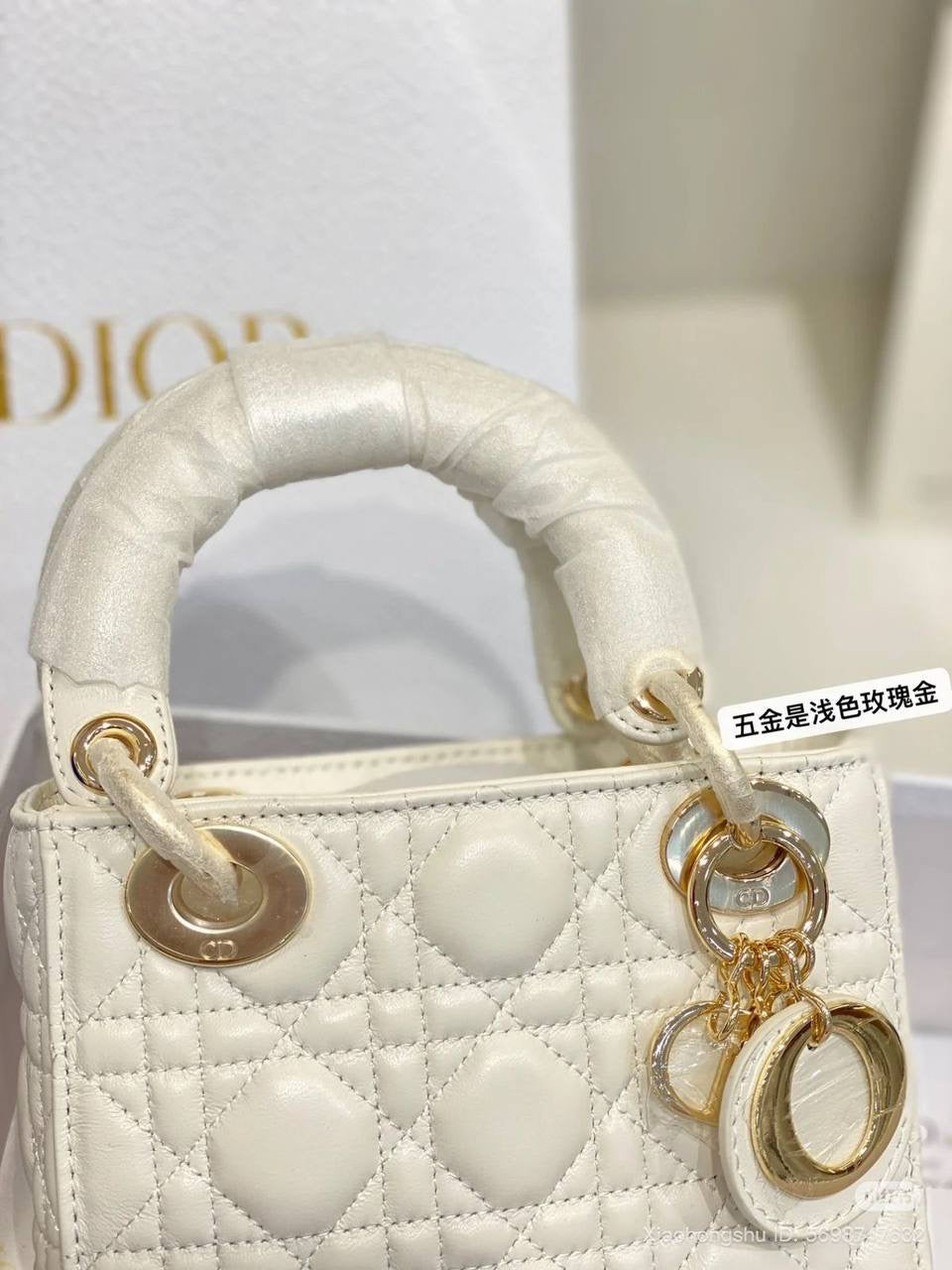 DIOR
SUPER MASTER QUALITY🫶
WITH FULL PACKAGING 🎁
17CM
For Price 👇 WTSP Text Zain 0568585901
Zain255
♥️♥️♥️