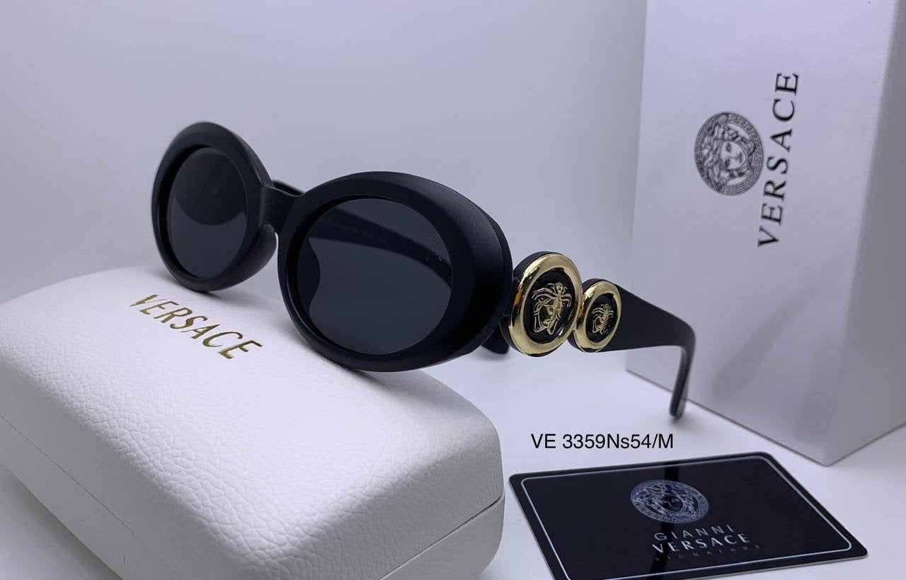 Versace
65 dhs🪙
Zain126
♥️♥️♥️
