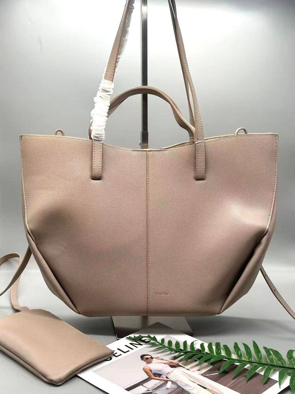 POLENE 
COPY ONE NEW CAME  
200 dhs🇦🇪
SIZE: 43cm
Zain39
♥️♥️♥️
