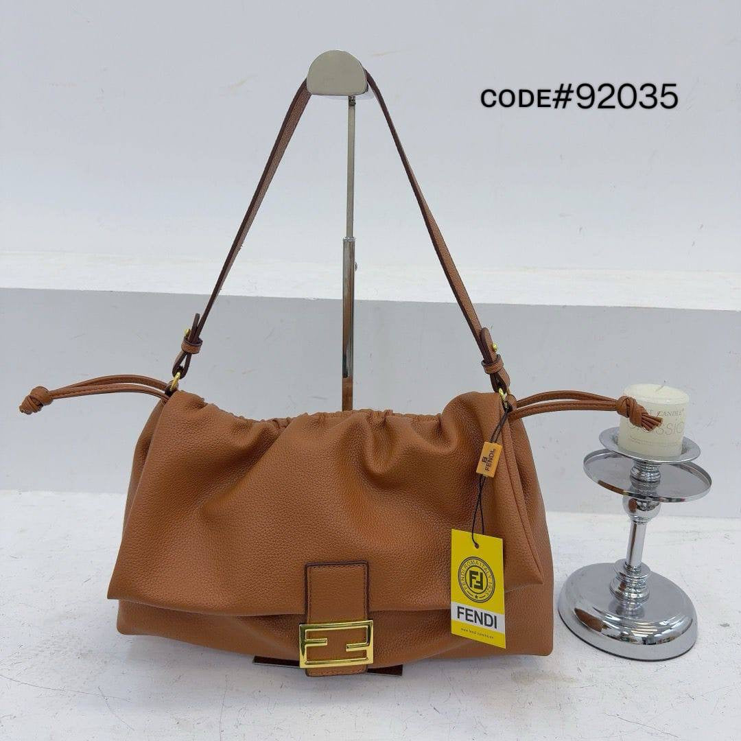 Fendi ᴍᴀᴍᴍᴀ ʙᴀɢᴜᴇᴛᴛᴇ
ᴄᴀɴᴠᴀss & ʟᴇᴀᴛʜᴇʀ ᴍᴀᴛᴇʀɪᴀʟ
ᴡɪᴛʜ ʟᴏɴɢ sᴛʀᴀᴘ
sɪᴢᴇ : 35 cm
75 dhs🇦🇪
Zain31
♥️♥️♥️