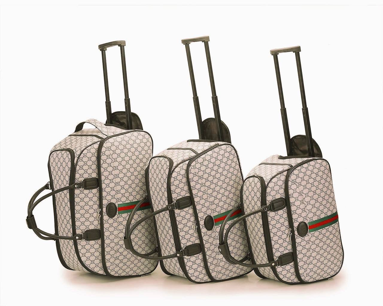 Trolley bag 3 in 1 new came good quality, 
big size 120 dhs🇦🇪
medium  size 105 dhs🇦🇪
small size 90 dhs🇦🇪
If one set only 240 dhs🇦🇪
Trolley bag 3 in 1 new came good quality, 
big size 120 dhs🇦🇪
medium  size 105 dhs🇦🇪
small size 90 dhs🇦🇪
If o