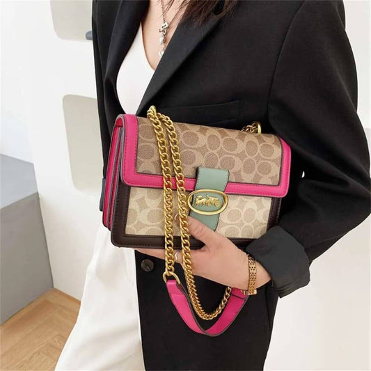 Coach ɢᴇᴏʀɢɪᴇ
sʜᴏᴜʟᴅᴇʀ ʙᴀɢ
ɢᴏʟᴅ ʜᴀʀᴅᴡᴀʀᴇ
sɪᴢᴇ : 22 cm
ᴡɪᴛʜ BOX
🎁🎁🎁
75 dhs🇦🇪
Zain31
♥️♥️♥️