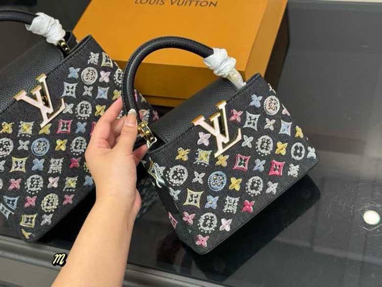 LV Master
21CM 
300 dhs🇦🇪
27CM 
320 dhs🇦🇪
WITH BOX 
🎁🎁🎁
Zain131
♥️♥️♥️