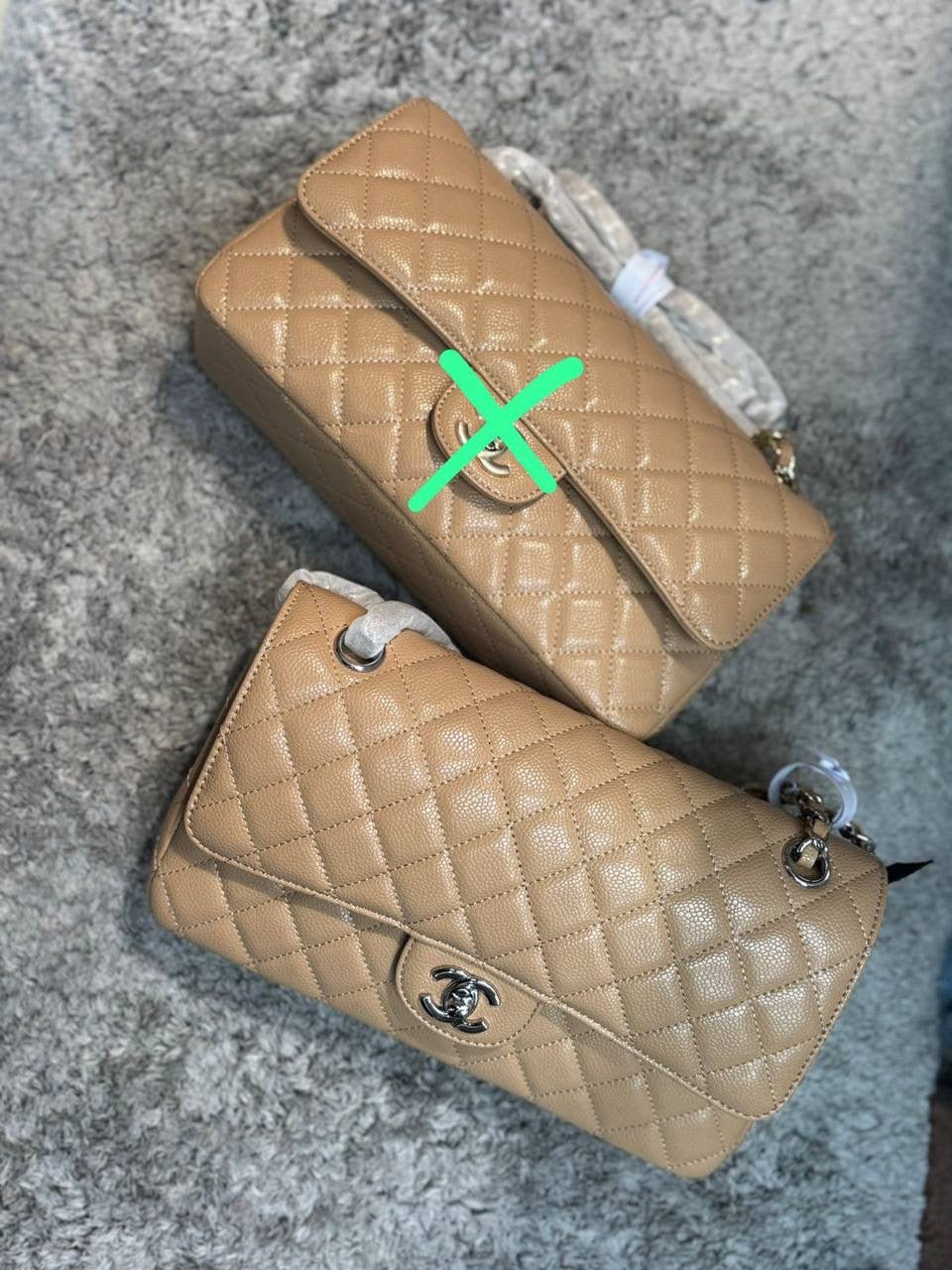 Chanel Flap 
         25 Cm
220 dhs🇦🇪
Zain131
♥️♥️♥️