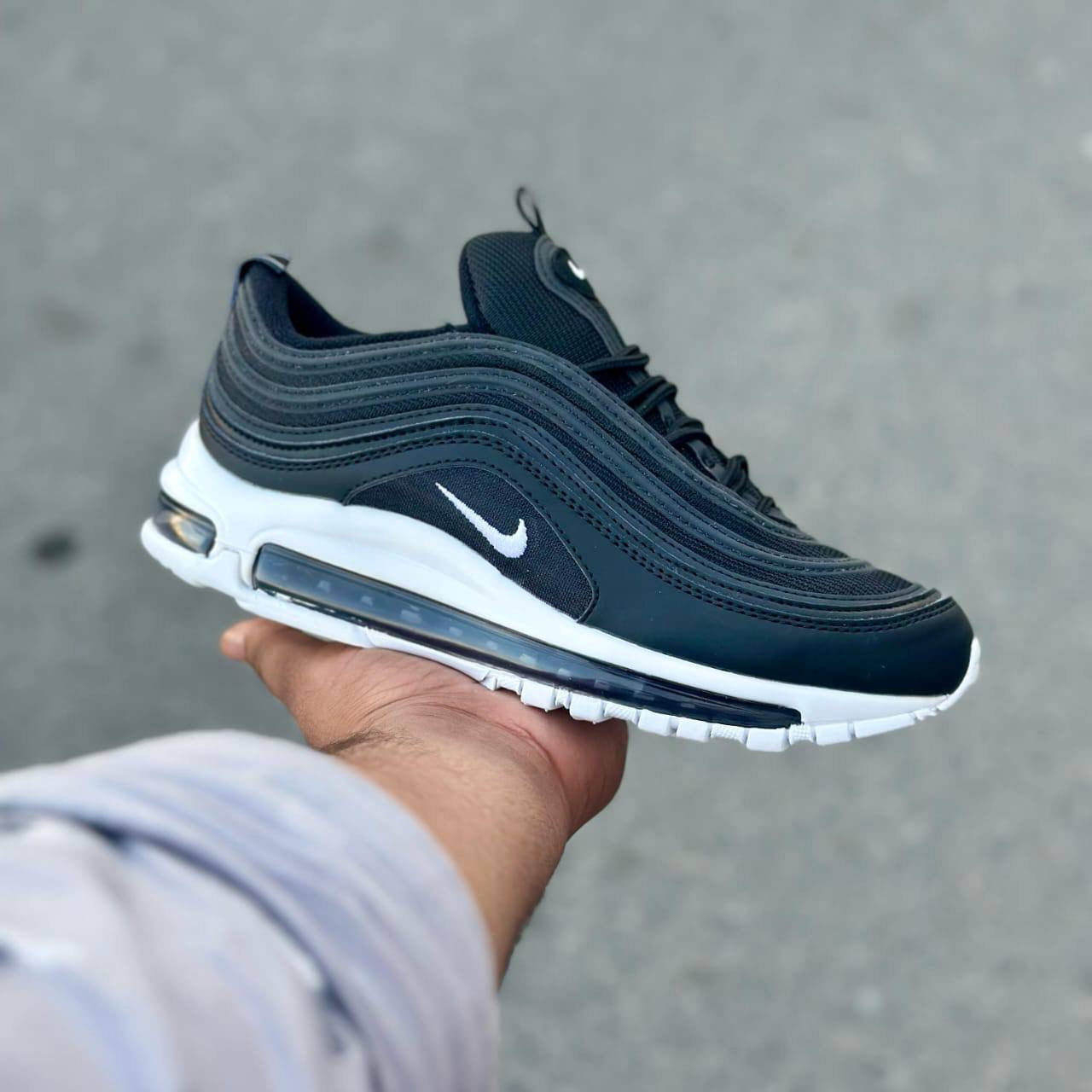 Airmax TN - Airmax 97
Size 40 to 45 
120 dhs🇦🇪
Zain27
♥️♥️♥️