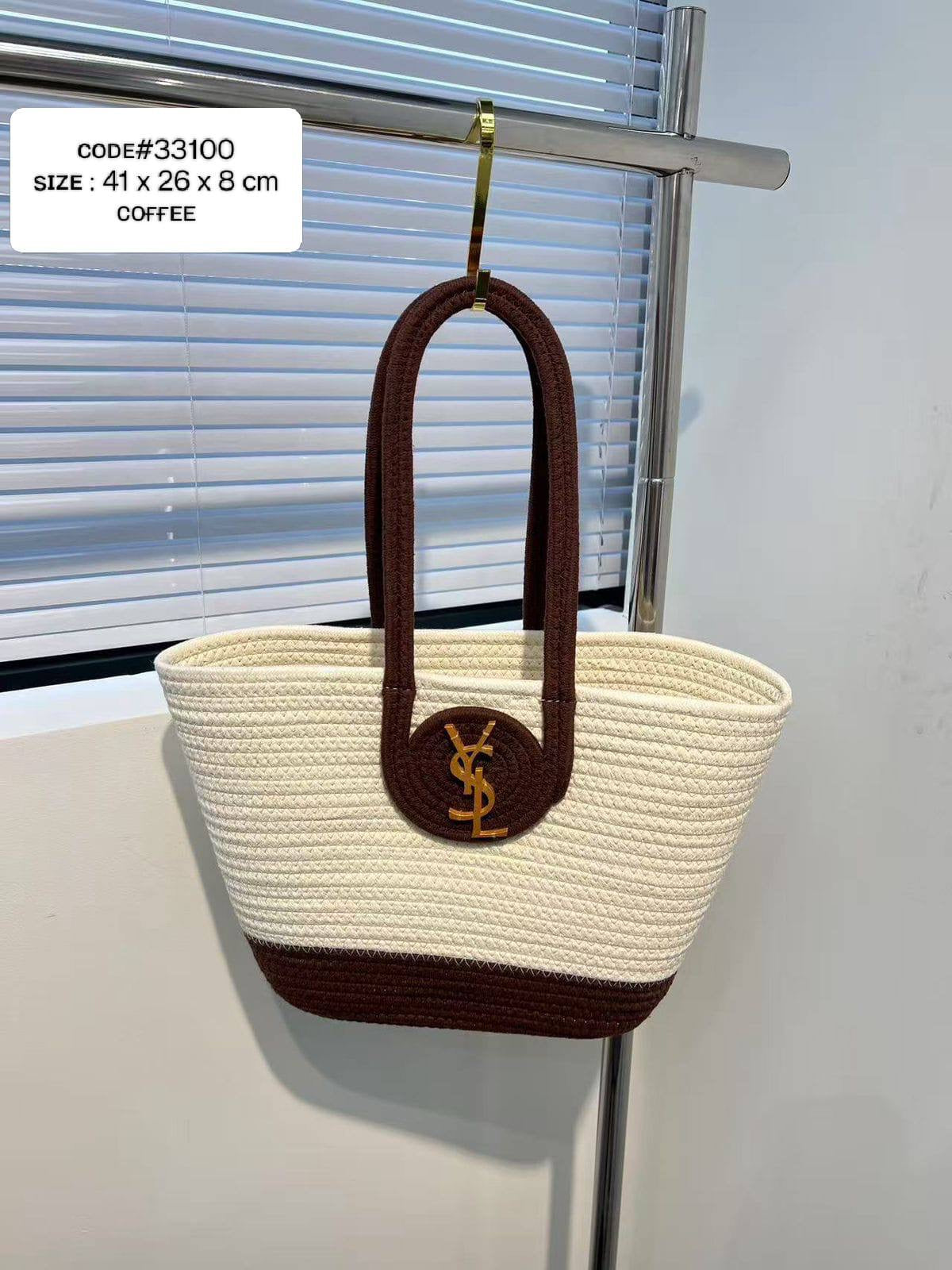 YSL - YVES SAINT LAURENT
BEACH  SHOULDER BAG
sɪᴢᴇ : 41 cm
65 dhs🇦🇪
Zain31
♥️♥️♥️