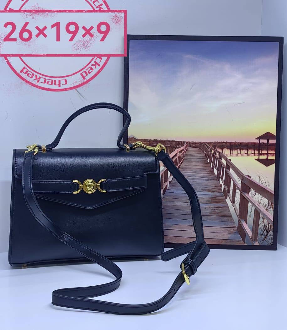 Slash sale 
Valentino - Hermes - Tory Burch
80 dhs🇦🇪
Zain173
♥️♥️♥️