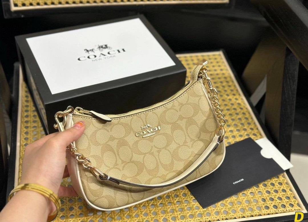 Coach
90 dhs🪙
With box
🎁🎁🎁
Zain35
♥️♥️♥️