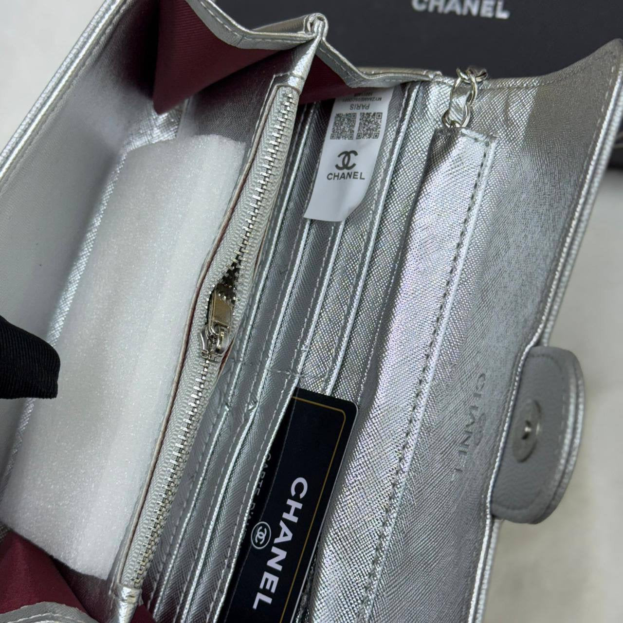 NEW CAME 
CHANEL SELING WALLET 
50 dhs🇦🇪
WITHBOX
🎁🎁🎁
Zain40
♥️♥️♥️