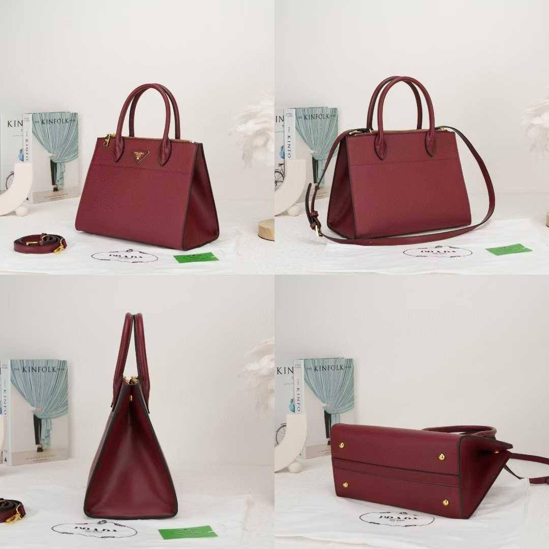 Coach - Prada
85 dhs🇦🇪
Good quality
Zain35
♥️♥️♥️