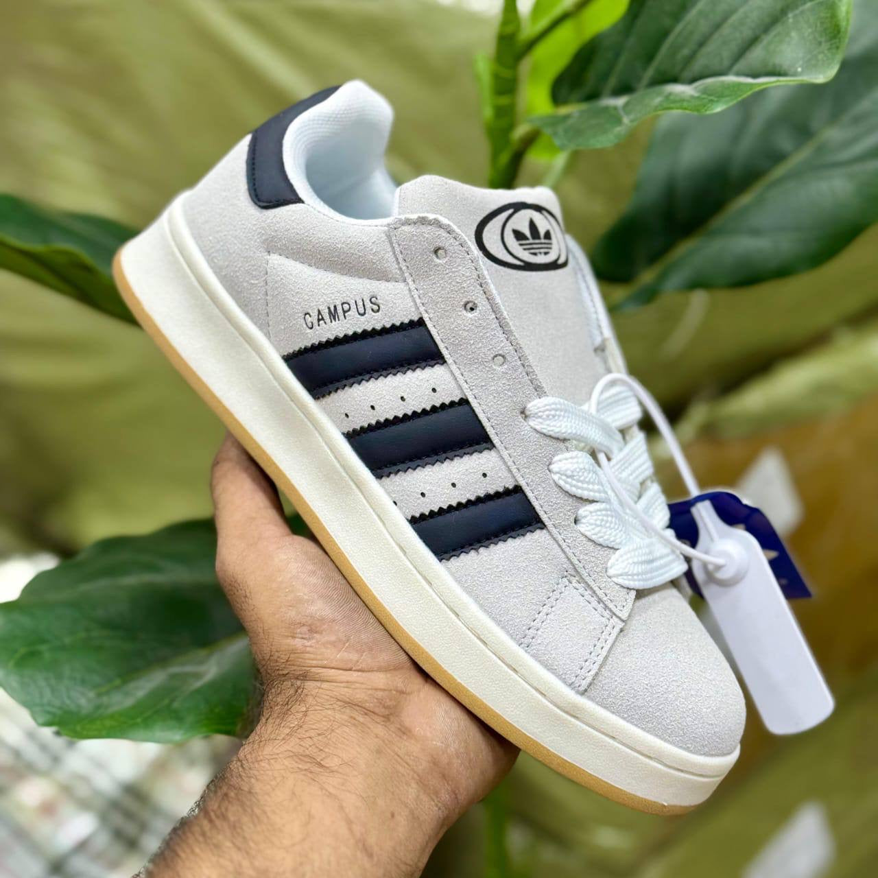 Campus
40 to 45 size
75 dhs🇦🇪
Zain27
♥️♥️♥️