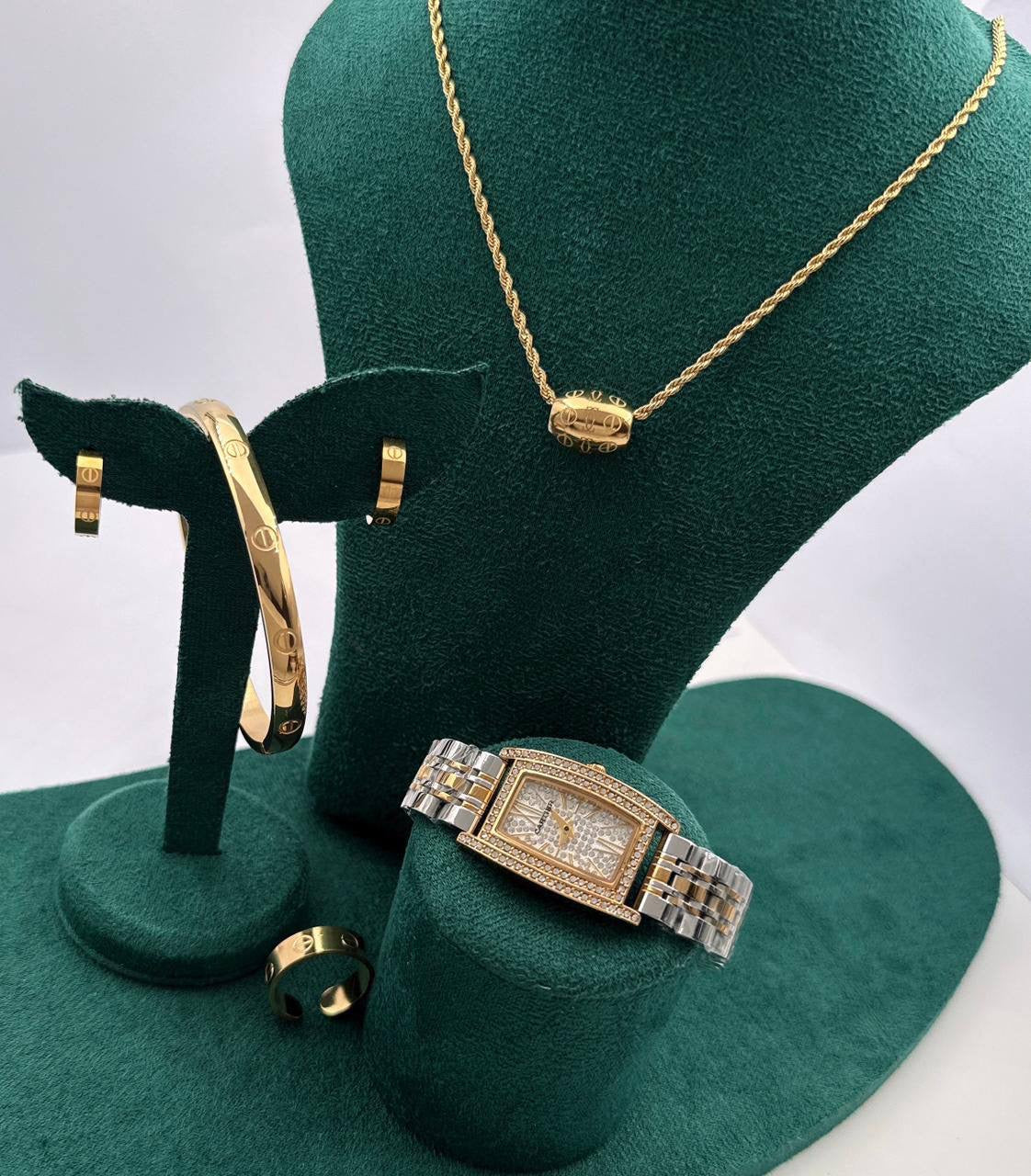 90 dhs 🇦🇪 
Set with box
🎁🎁🎁
Zain45
♥️♥️♥️