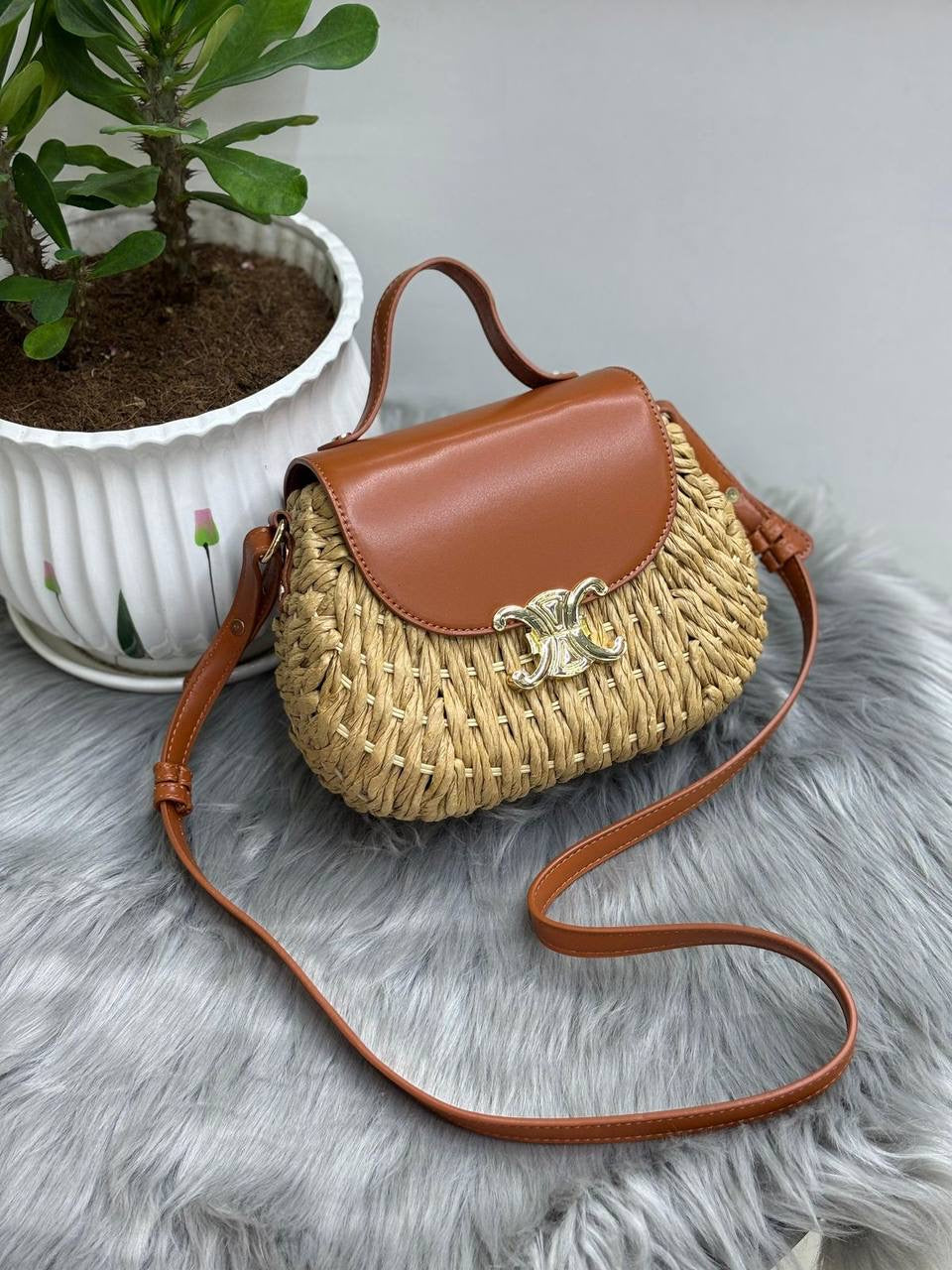 Celine
SIZE……….  22 CM🌷
90 dhs🇦🇪
Zain244
♥️♥️♥️