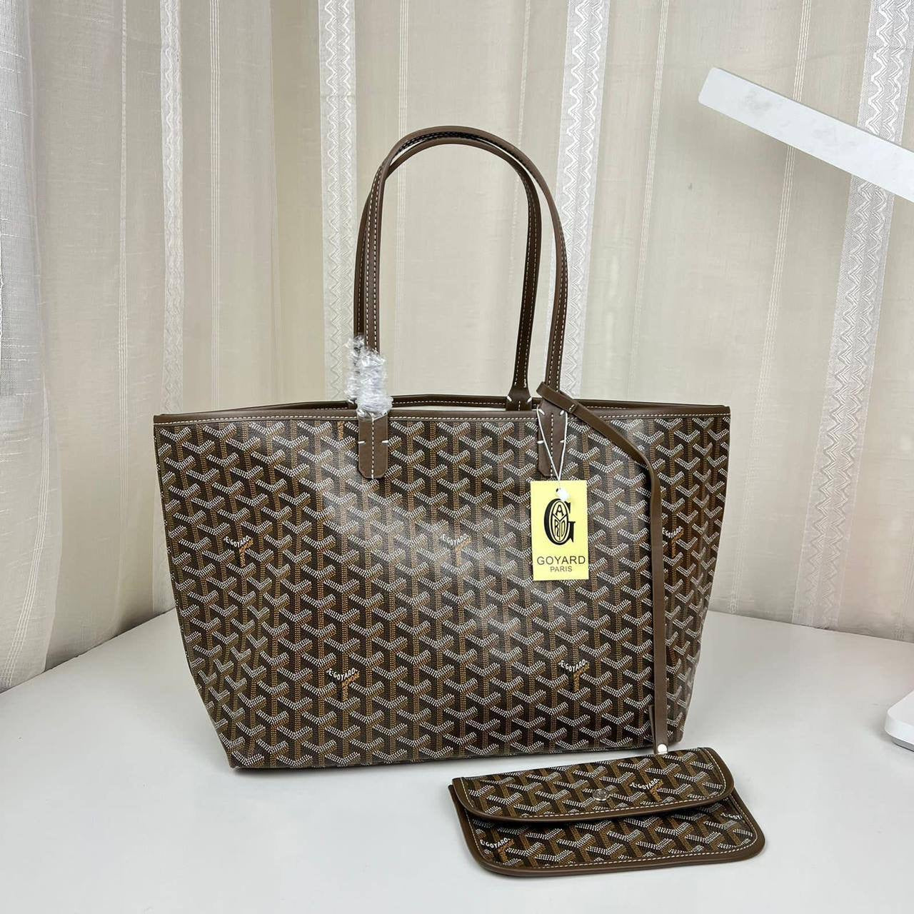 Goyard
Best quality
100 dhs🇦🇪
size 46 cm
Zain158
♥️♥️♥️