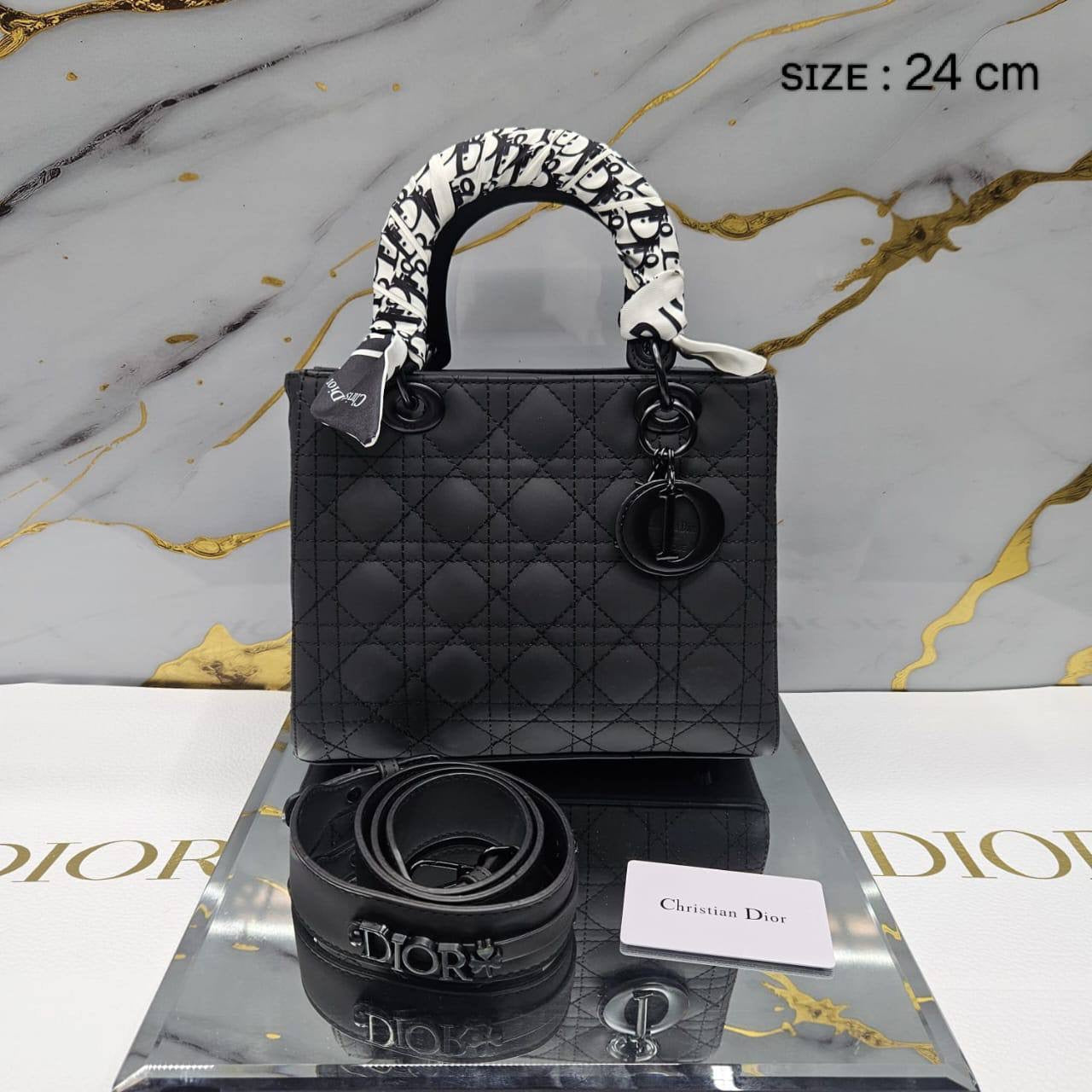 Dior
ᴍᴀᴛᴛᴇ ʟᴇᴀᴛʜᴇʀ ᴍᴀᴛᴇʀɪᴀʟ
ᴡɪᴛʜ ᴛᴡɪʟʟʏ ɪɴᴄʟᴜᴅᴇ
ᴡɪᴛʜ BOX
🎁🎁🎁
 *SIZE 24 cm 
105 dhs🇦🇪
 *SIZE 20 cm 
95 dhs🇦🇪
Zain31
♥️♥️♥️