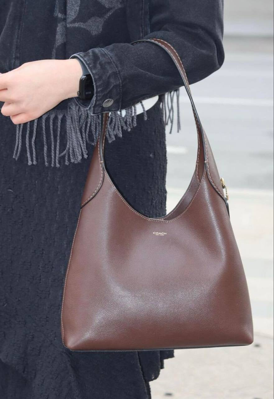 COACH 
NEW CAME 
GOOD QUALITY 
85 dhs🇦🇪
Zain39
♥️♥️♥️