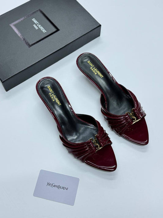 YSL
Size 36-41
Small heel
110 dhs🇦🇪
Zain21
♥️♥️♥️
