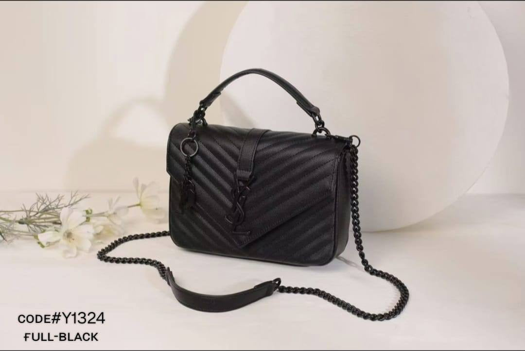 YSL - ʏᴠᴇs sᴀɪɴᴛ ʟᴀᴜʀᴀɴᴛ
ᴄᴏʟʟᴇɢᴇ  ᴍᴇᴅɪᴜᴍ ʙᴀɢ ǫᴜɪʟᴛᴇᴅ ʟᴇᴀᴛʜᴇʀ
ɢᴏʟᴅ ʟᴀᴄᴇ ʜᴀʀᴅᴡᴀʀᴇ
sɪᴢᴇ : 23 x 7 x 14 cm
ᴡɪᴛʜ BOX
🎁🎁🎁
95 dhs🇦🇪
Zain31
♥️♥️♥️