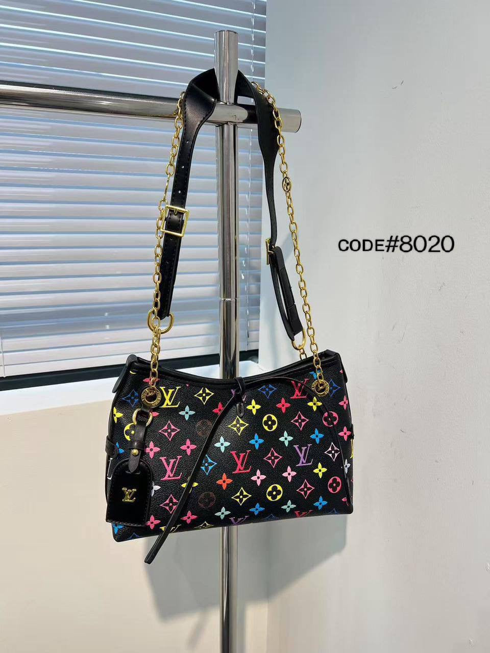 LV
ᴄᴀʀʀʏ ᴀʟʟ ᴍɪɴɪ
sʜᴏᴜʟᴅᴇʀ ʙᴀɢ
sɪᴢᴇ : 29 cm
75 dhs🇦🇪
Zain31
♥️♥️♥️